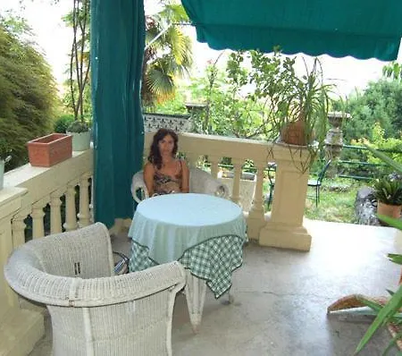 Villa Como Lake بيت ضيافة *